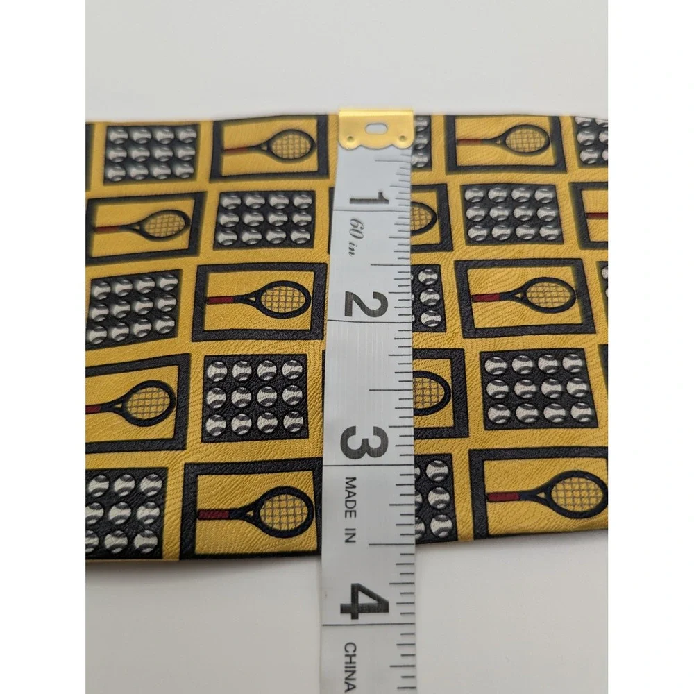 Vicky Davis II Net Work Mens Silk Tie Yellow Tennis Racket Novelty Print‎ USA